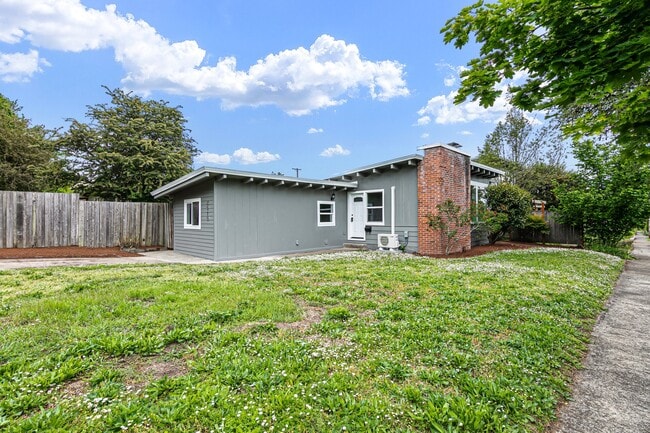 property at 2010 Adams St