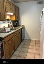 6 W Greenock Dr, Unit 6C in Tucson, AZ - Building Photo - Building Photo