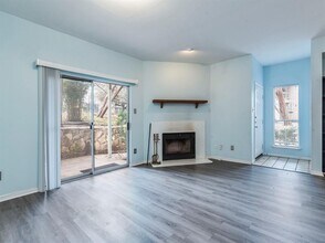 2450 Wickersham Ln in Austin, TX - Building Photo - Building Photo