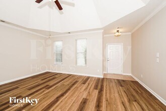 1050 Little Sorrel Dr in Calera, AL - Building Photo - Building Photo