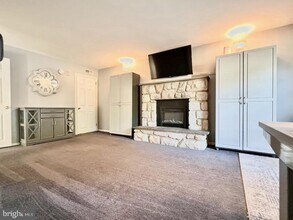 1180 Weber Rd in Warminster, PA - Building Photo - Building Photo