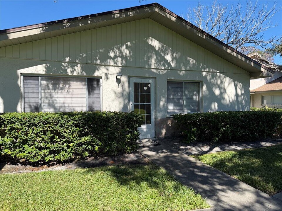1831 Bough Ave in Clearwater, FL - Building Photo