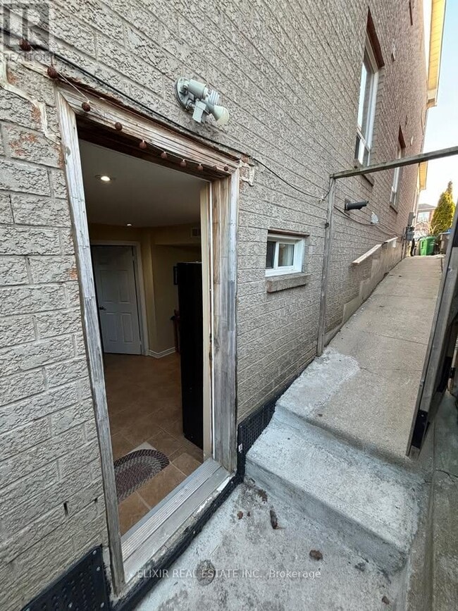 property at 4 Lonestar Crescent