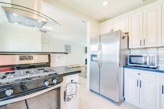 3760 E Calle San Antonio in Palm Springs, CA - Building Photo - Building Photo