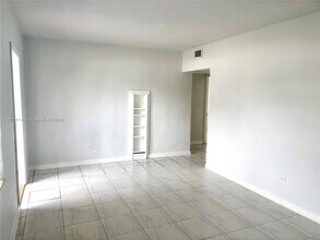 15324 Lincoln Dr in Homestead, FL - Building Photo - Building Photo
