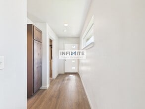 897 N Cottonwood Rd in Bozeman, MT - Building Photo - Building Photo