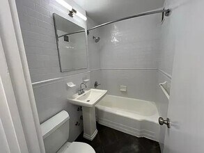 320 E 23rd St in New York, NY - Building Photo - Building Photo