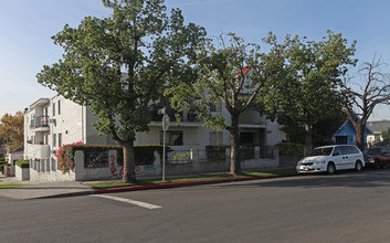 5740 Fayette St in Los Angeles, CA - Building Photo - Building Photo