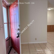 106 Shaw St in Tom Bean, TX - Building Photo - Building Photo
