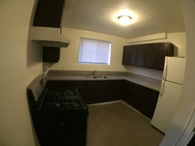 714 Fraser Ave, Unit 716 in Los Angeles, CA - Building Photo - Building Photo
