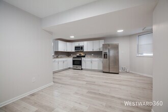 4018 W Oakdale Ave in Chicago, IL - Building Photo - Building Photo