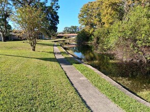 7737 Eureka Dr in Hudson, FL - Building Photo - Building Photo