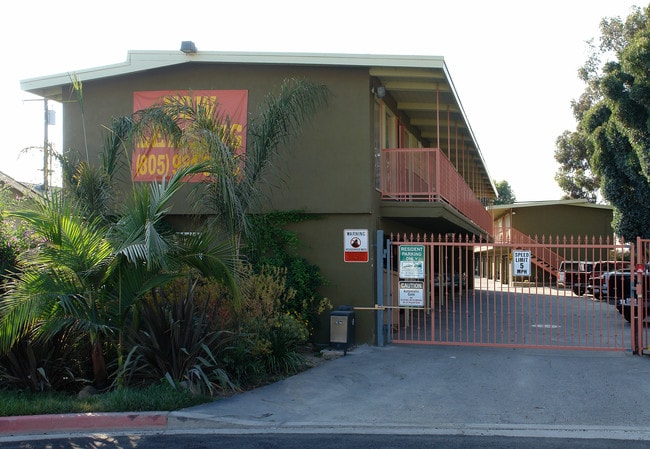 Occidental Apartments in Oxnard, CA - Building Photo - Building Photo