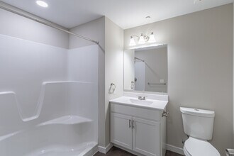 Brant Court in Easton, MD - Building Photo - Interior Photo