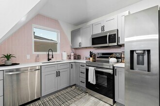 5307 Stoneleigh Ave in Dallas, TX - Building Photo - Building Photo