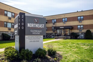 Glendale House in Philadelphia, PA - Building Photo