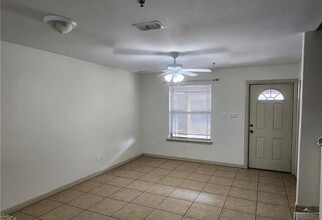 1500 Humming Bird Ct in Pharr, TX - Building Photo - Building Photo