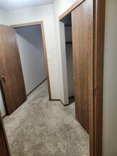 2448 Wilshire Dr, Unit #2448 Wilshire Dr. Lima O in Lima, OH - Foto de edificio - Building Photo