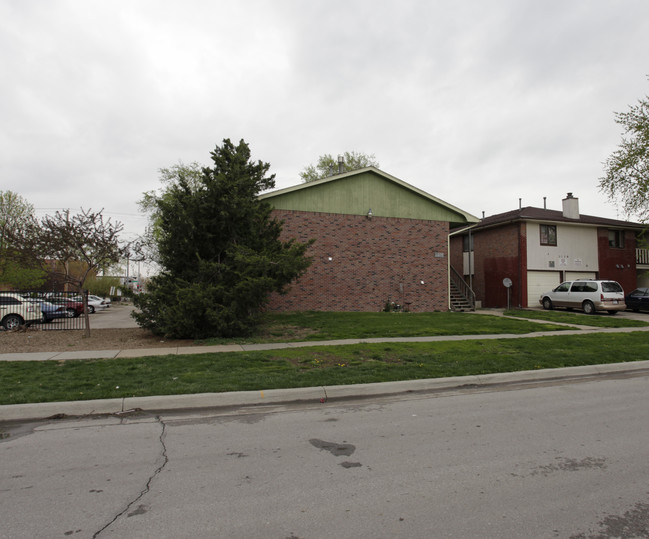 2110 J St in Lincoln, NE - Foto de edificio - Building Photo