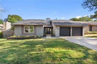 3808 Leafield Dr in Austin, TX - Building Photo - Building Photo