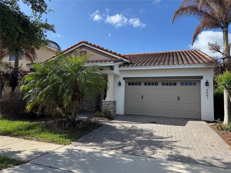 9991 Winnington St in Orlando, FL - Building Photo