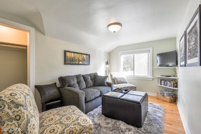 608 S College Ave in Fort Collins, CO - Building Photo