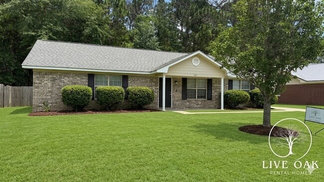 1221 Jubail Dr in Hinesville, GA - Building Photo - Building Photo