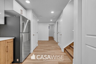 3229 Magpie Link NW in Edmonton, AB - Building Photo - Building Photo