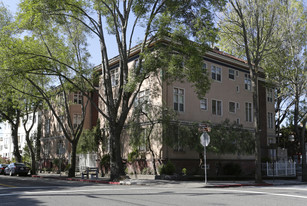 3100 College Ave Apartments