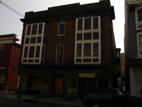 25-27 W Franklin St in Hagerstown, MD - Building Photo - Building Photo