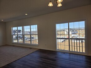 103 Windrow Drive in Wentzville, MO - Building Photo - Building Photo