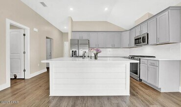 262 Bayou Bend Ln in Callaway, FL - Building Photo - Building Photo