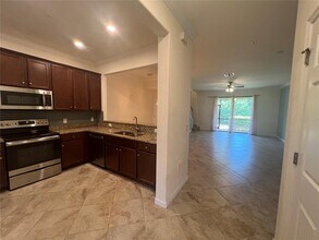 20312 Lagente Cir in Venice, FL - Building Photo - Building Photo