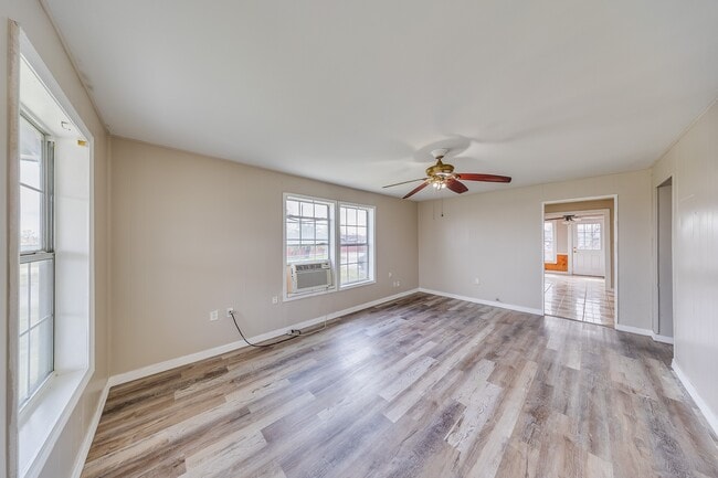 13034 Emporia St in Houston, TX - Building Photo - Building Photo