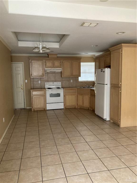 8 Moonlight Ln in Edinburg, TX - Building Photo - Building Photo