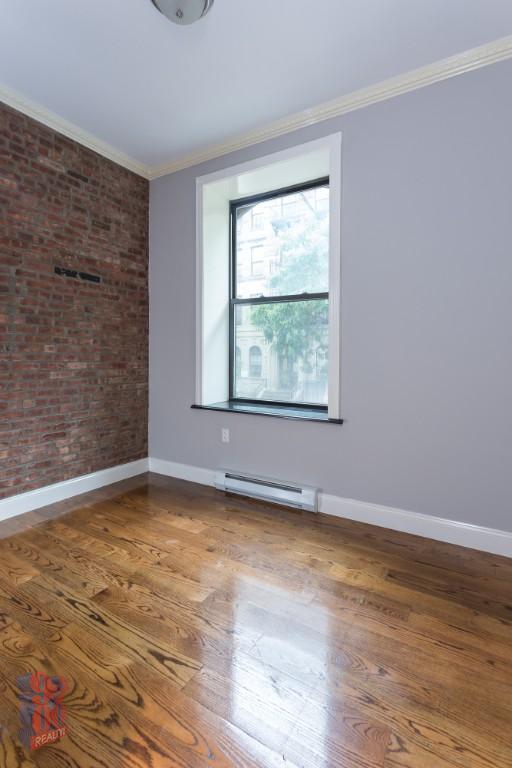 9 W 103rd St in New York, NY - Building Photo - Building Photo