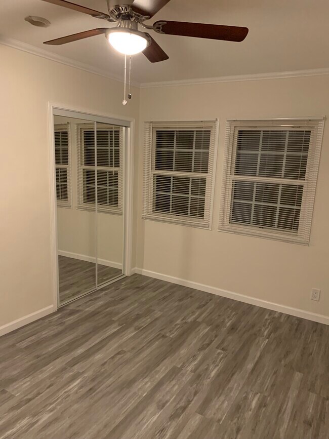 6402 W 86th Pl, Unit 6402 86th Place in Los Angeles, CA - Foto de edificio - Building Photo