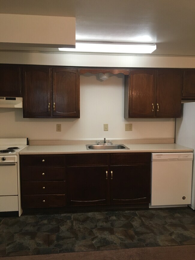 4001 Greenridge Rd Apartments and Nearby Pittsburgh Apartments For Rent