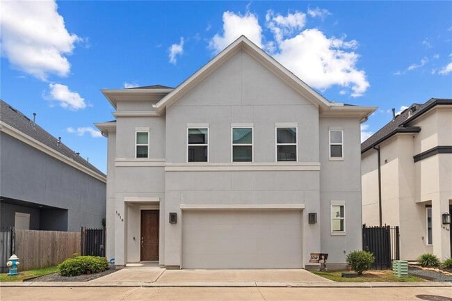 1918 Pueblo Nuevo Path in Houston, TX - Building Photo - Building Photo