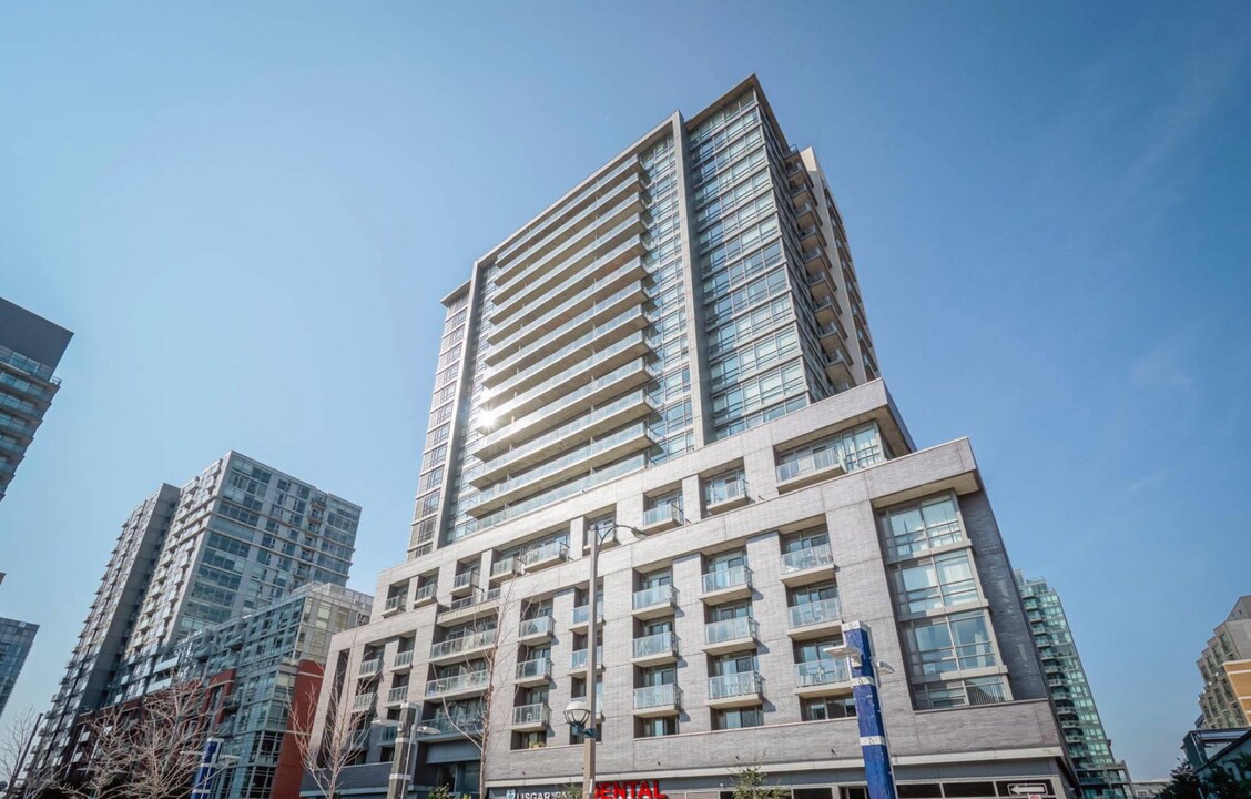 1118-68 Abell St in Toronto, ON - Building Photo