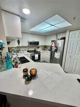 2039 SE 10th Ave in Fort Lauderdale, FL - Building Photo - Building Photo