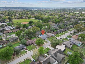 5001 Nina Lee Ln in Houston, TX - Building Photo - Building Photo
