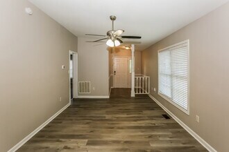 7019 Idlewild Brook Ln in Charlotte, NC - Building Photo - Building Photo