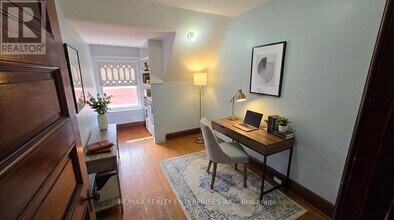 142 Emerald St S in Hamilton, ON - Building Photo - Building Photo