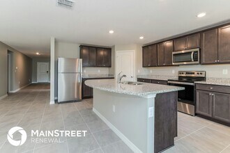 1134 Union Ave in Mascotte, FL - Building Photo - Building Photo