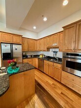 39 Inman St, Unit #1 in Cambridge, MA - Building Photo - Building Photo