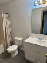 15090 Hwy 165 in Kinder, LA - Foto de edificio - Building Photo