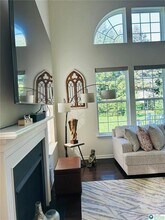 1075 Swallow Tail Ln in Breinigsville, PA - Building Photo - Building Photo