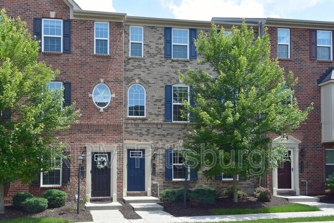 property at 1726 St Johns Ln
