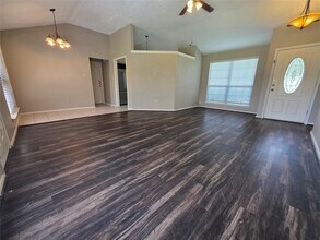 2511 Gettysburg in League City, TX - Building Photo - Building Photo